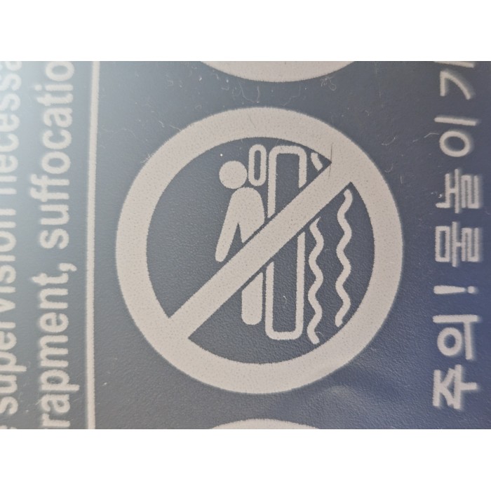 Надувний велюровий матрац Intex 64142 137×191×25 см з підголівником — купити в Україні Надувний велюровий матрац Intex 64142 137×191×25 см з підголівником — купити в Україні